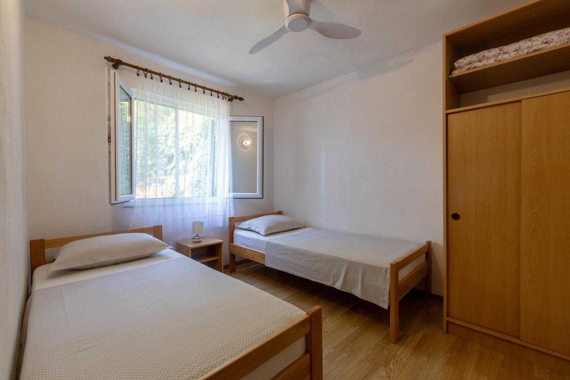 Apartments By The Sea Mudri Dolac, Hvar - 582 Vrboska Dış mekan fotoğraf